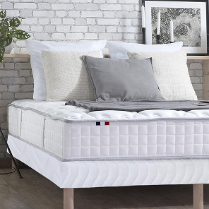 Photo de matelas et sommier